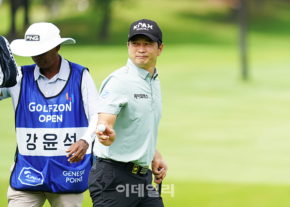 [포토] 강윤석, 응원 감사합니다