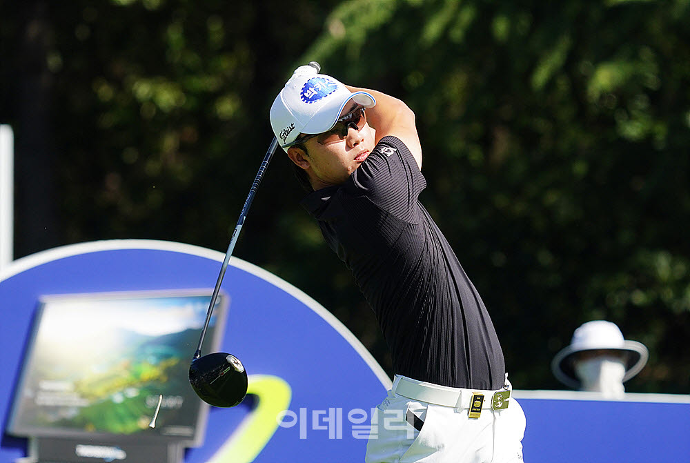 [포토] 송민혁, 호쾌한 드라이버샷