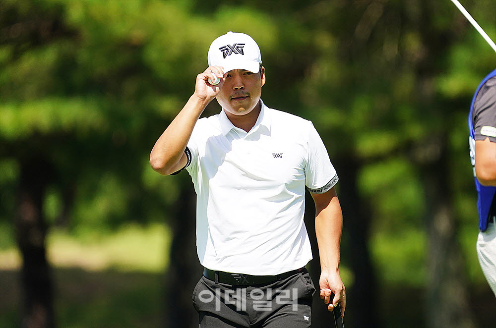 [포토] 신상훈, 응원에 감사드립니다