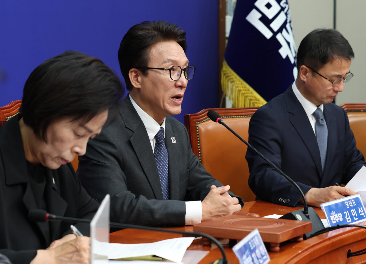 [포토]모두발언하는 김민석 대표