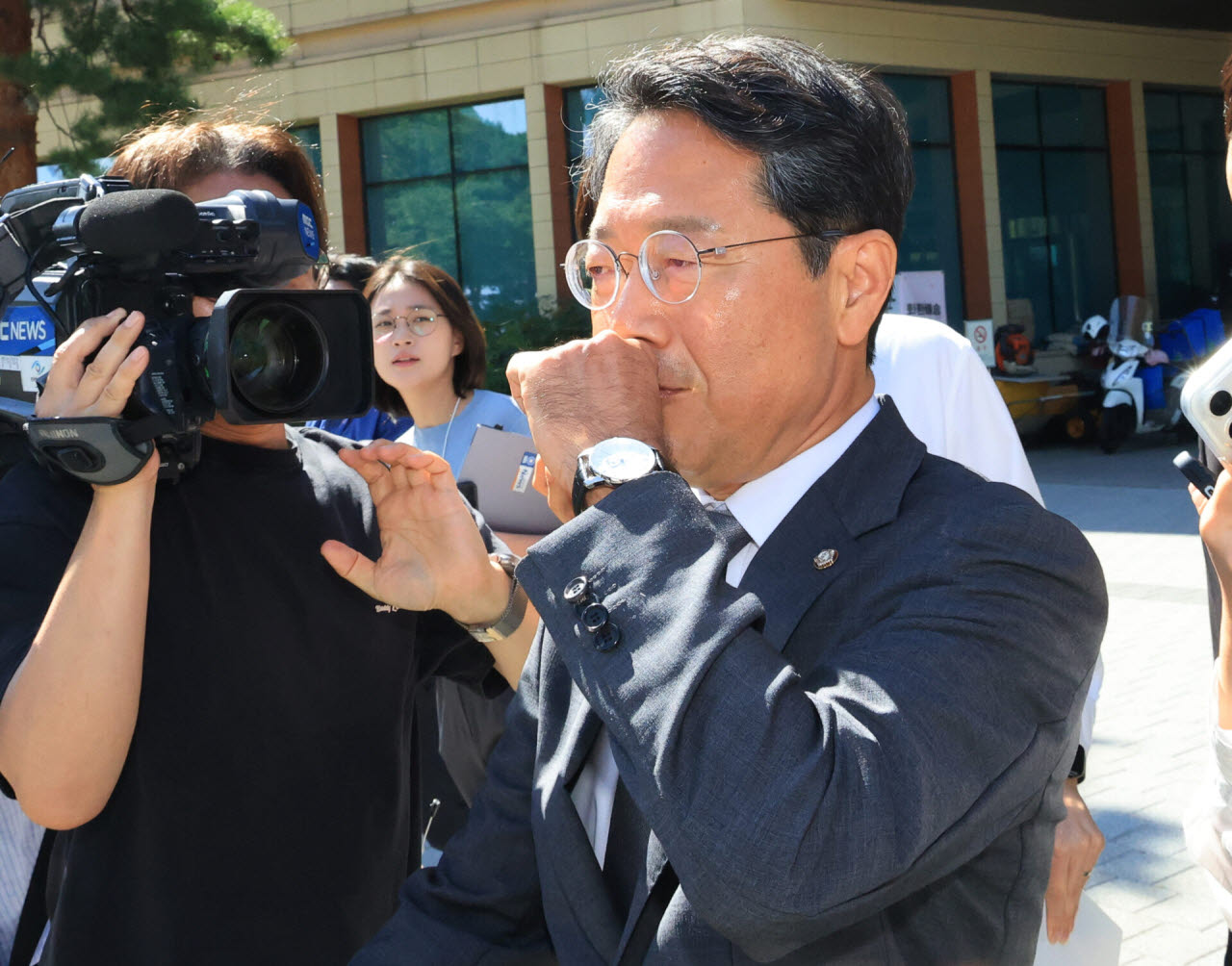 “김승원을 제2의 조국 만들지 말라”…전 보좌관이 대통령에 보낸 편지