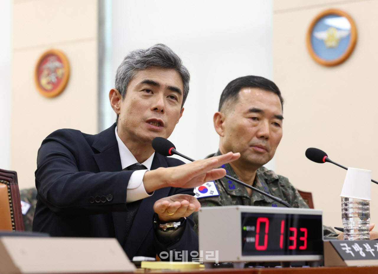 ‘지뢰 사고’ 두고 與 “윤석열 정권서 방치”vs野 “정치군인의 준비 미흡”