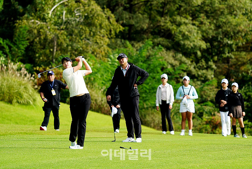 [포토] 김민솔 언니의 샷이 궁금해