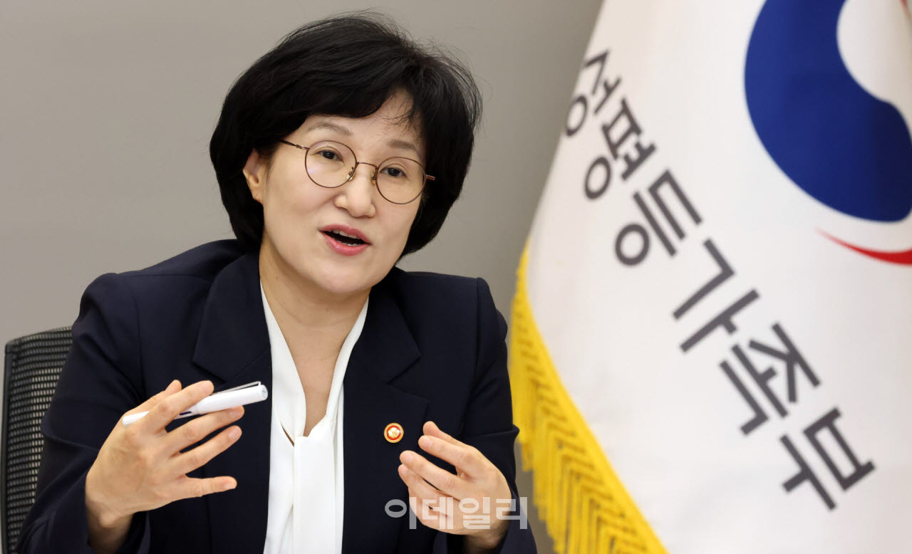 "촉법소년 책임은 국가·가정 몫…처벌보다 사회복귀 지원부터"
