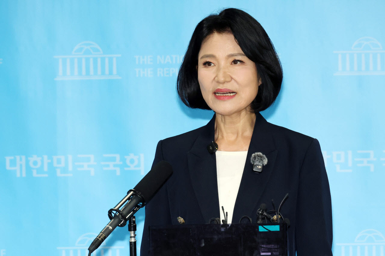“이진숙 체포 부당” 野 고발…영장 관여자 3명, 불기소