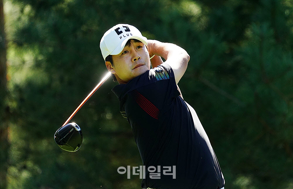 [포토] 김민규, 빛나는 파워샷