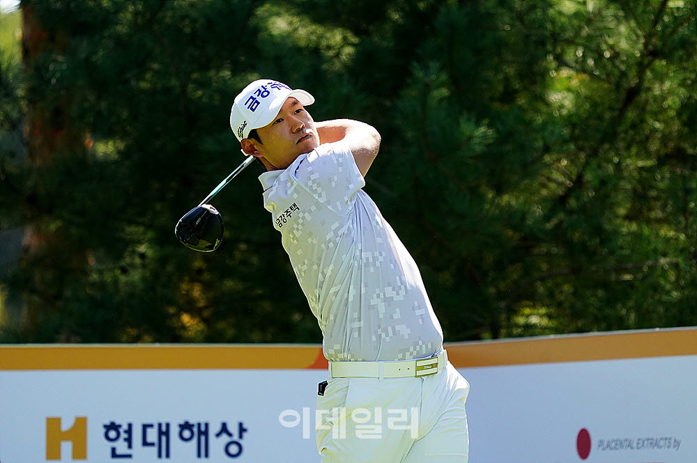 [포토] 신용구, 호쾌하게 날린다