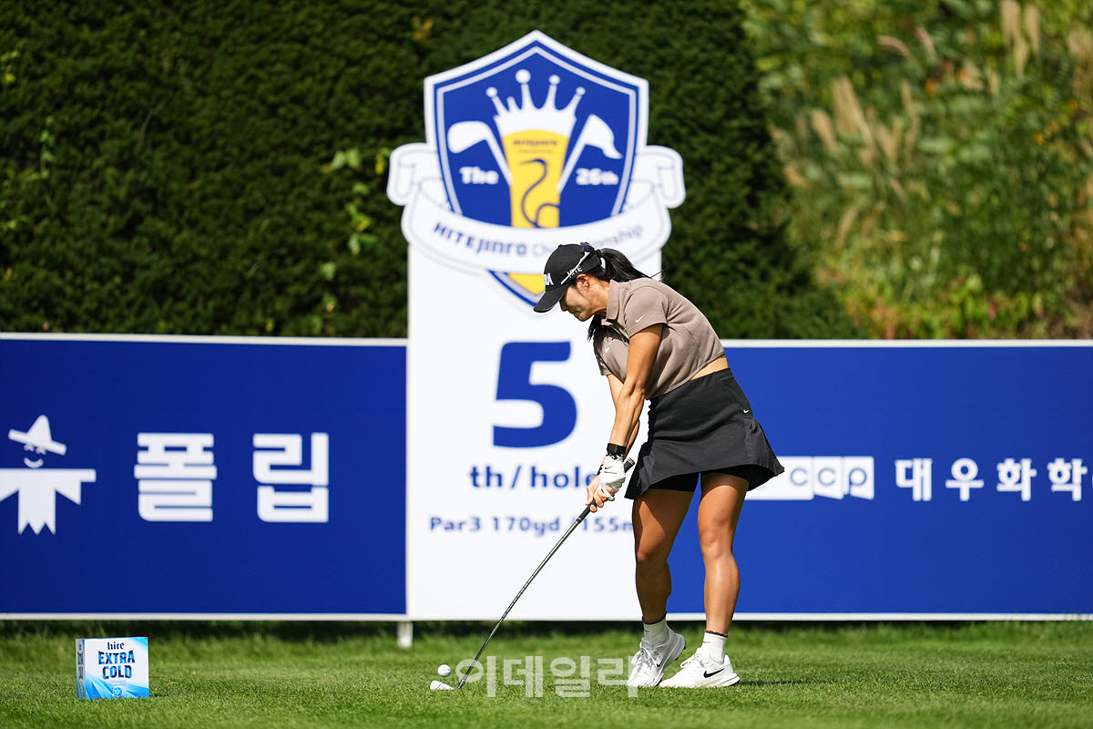 [포토]김민별,버디 노린 임팩트