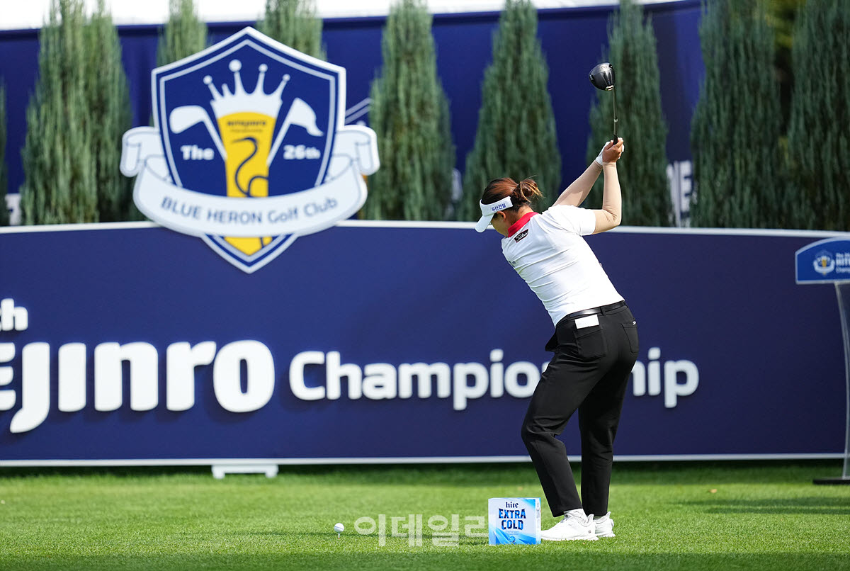 [포토]김민솔,우승 향한 백스윙