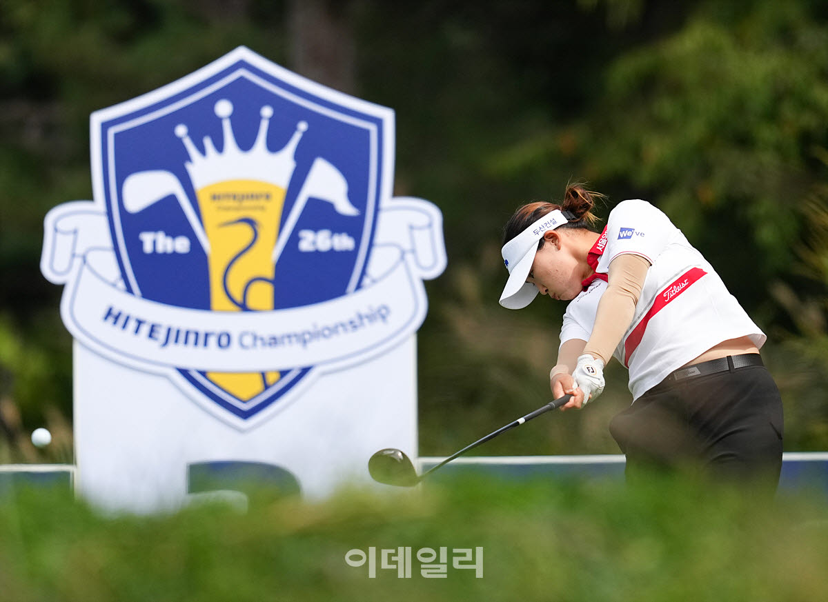 [포토]김민솔,완벽한 임팩트