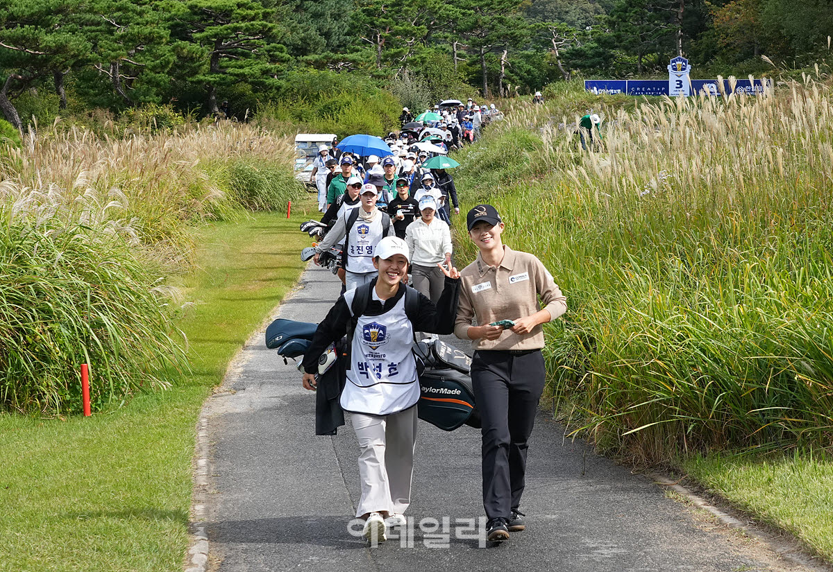 [포토]박성현,미소와 함께 무빙데이