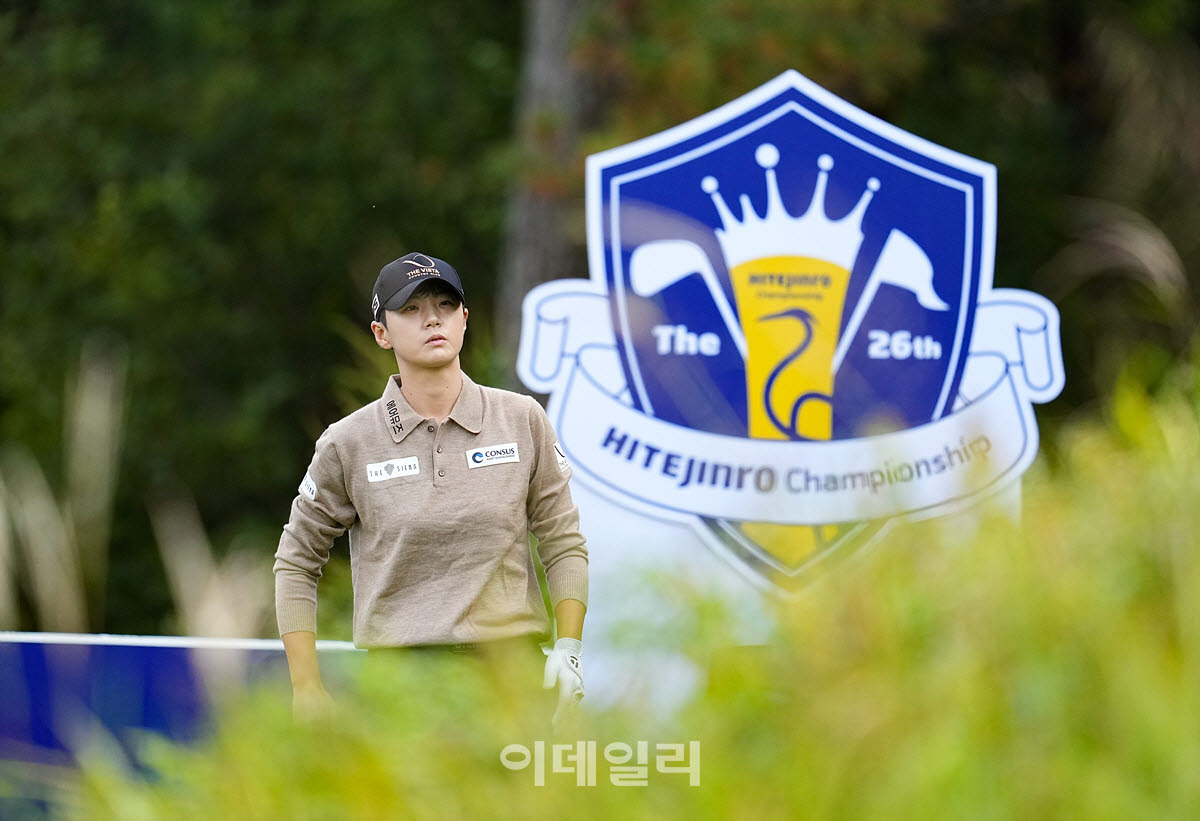 [포토]박성현,티샷 방향을 본다