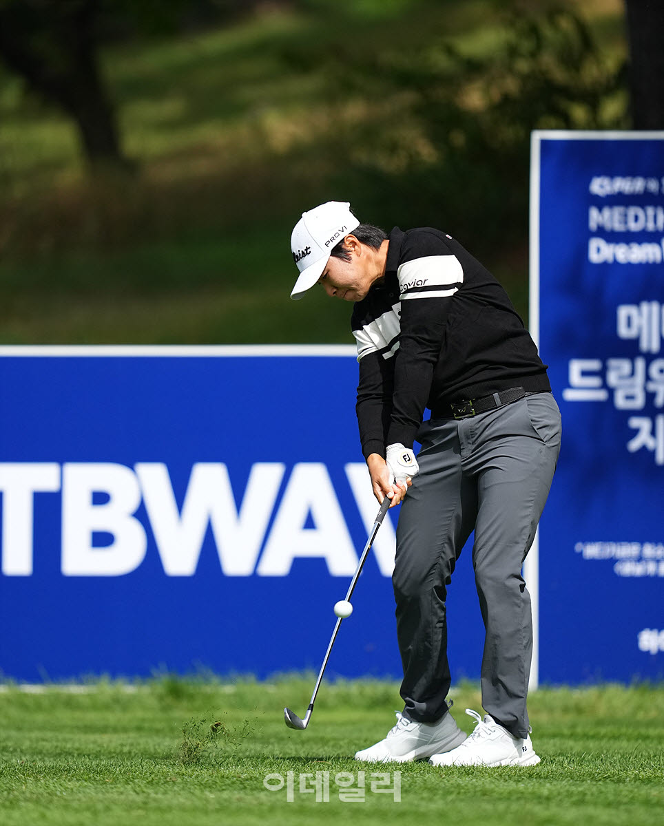 [포토]김지수,노련한 임팩트