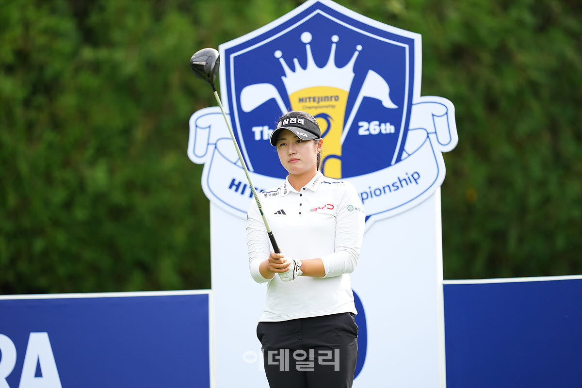 [포토]서교림,연속 버디를 노린다
