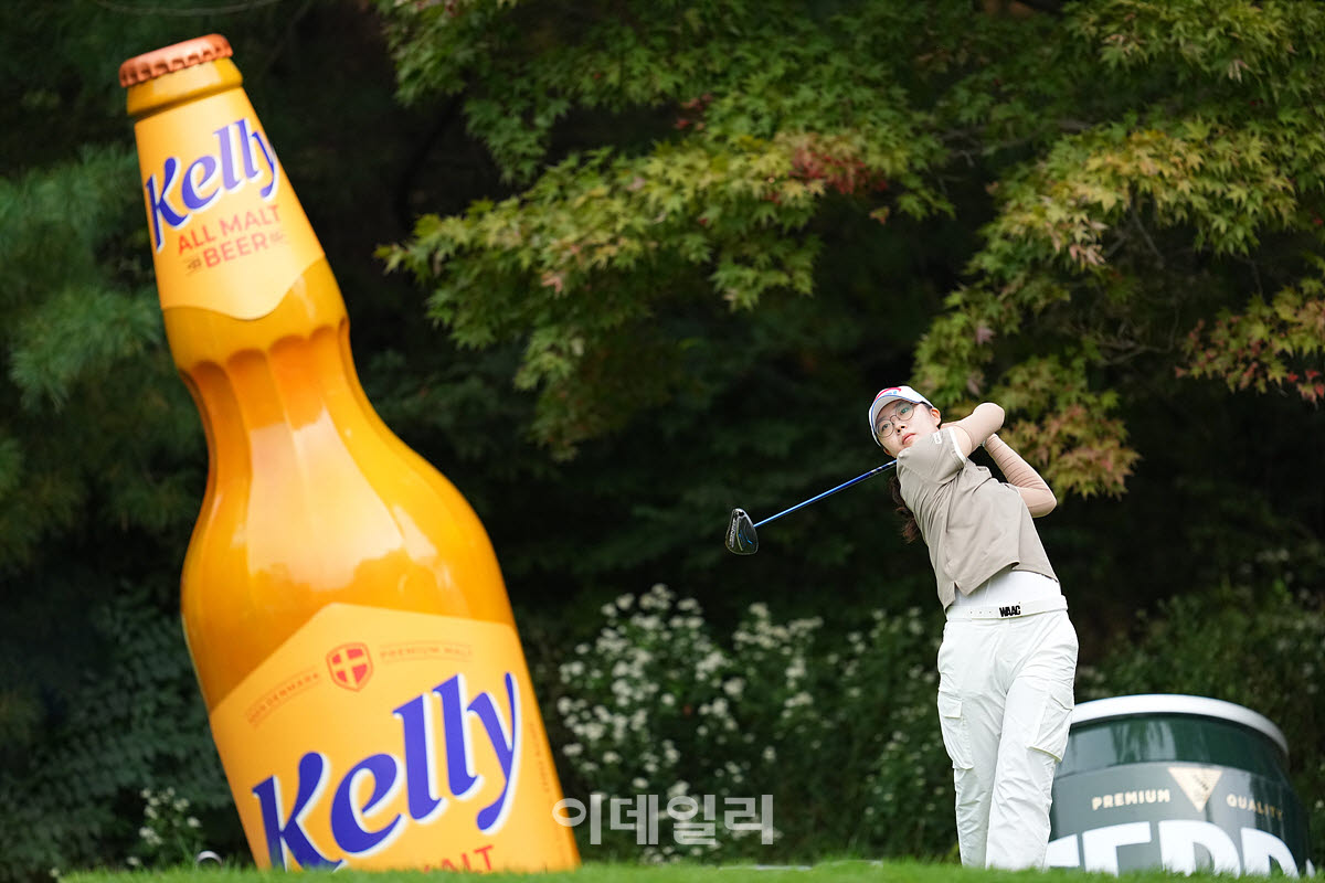 [포토]김가희,맥주 우승 세레모니를 향하여