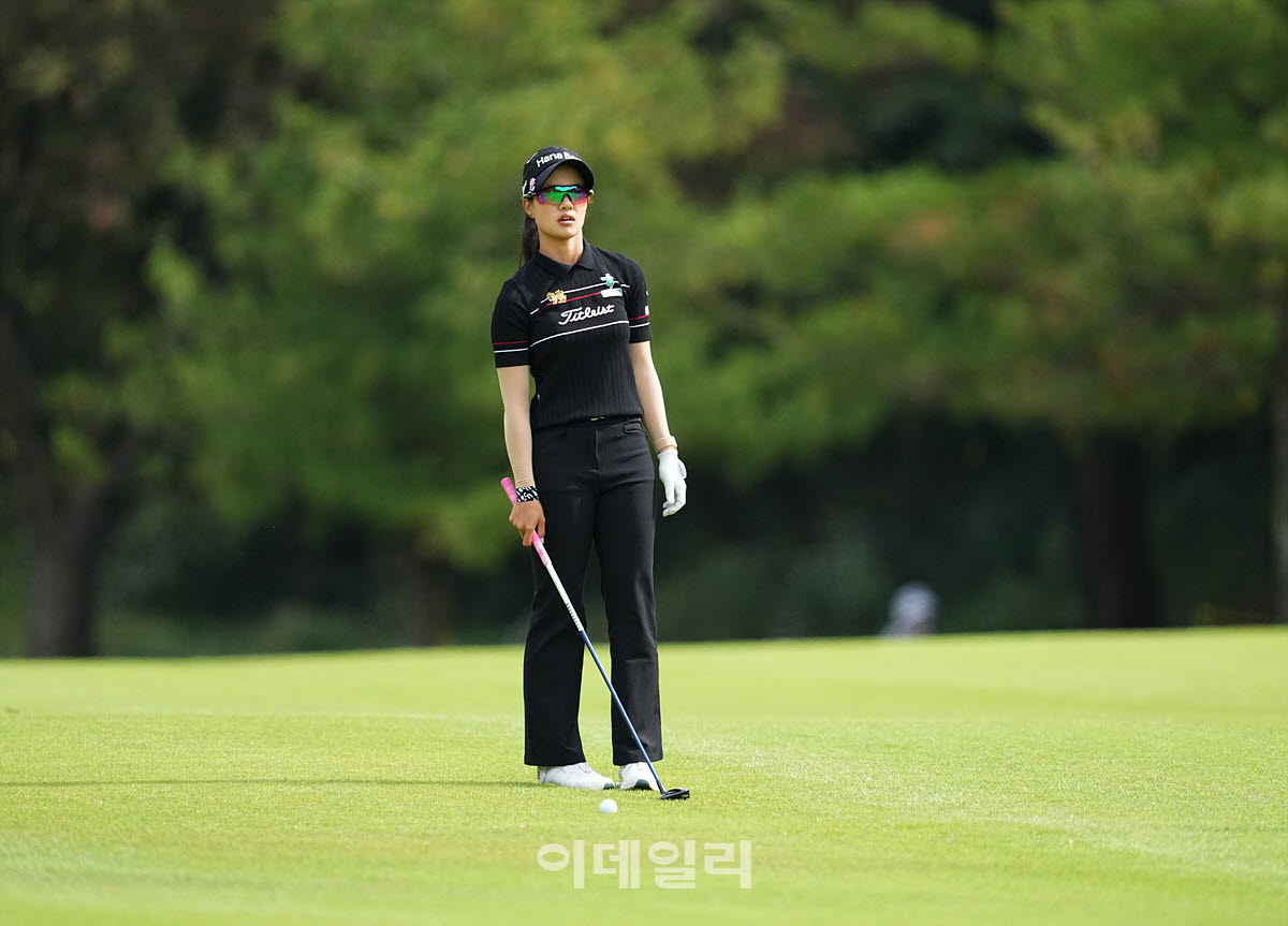 [포토]짜라위 분짠,핀 방향을 본다