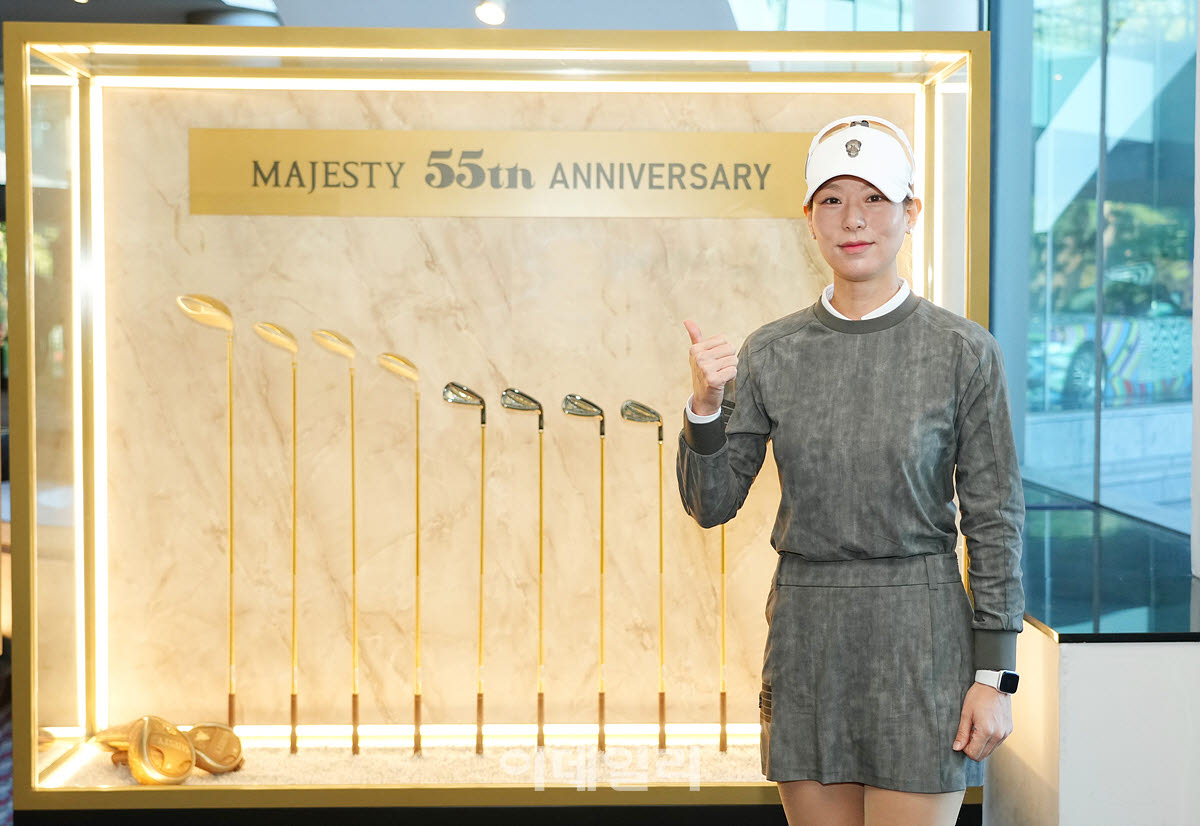 [포토]김자영,최고의 클럽이죠