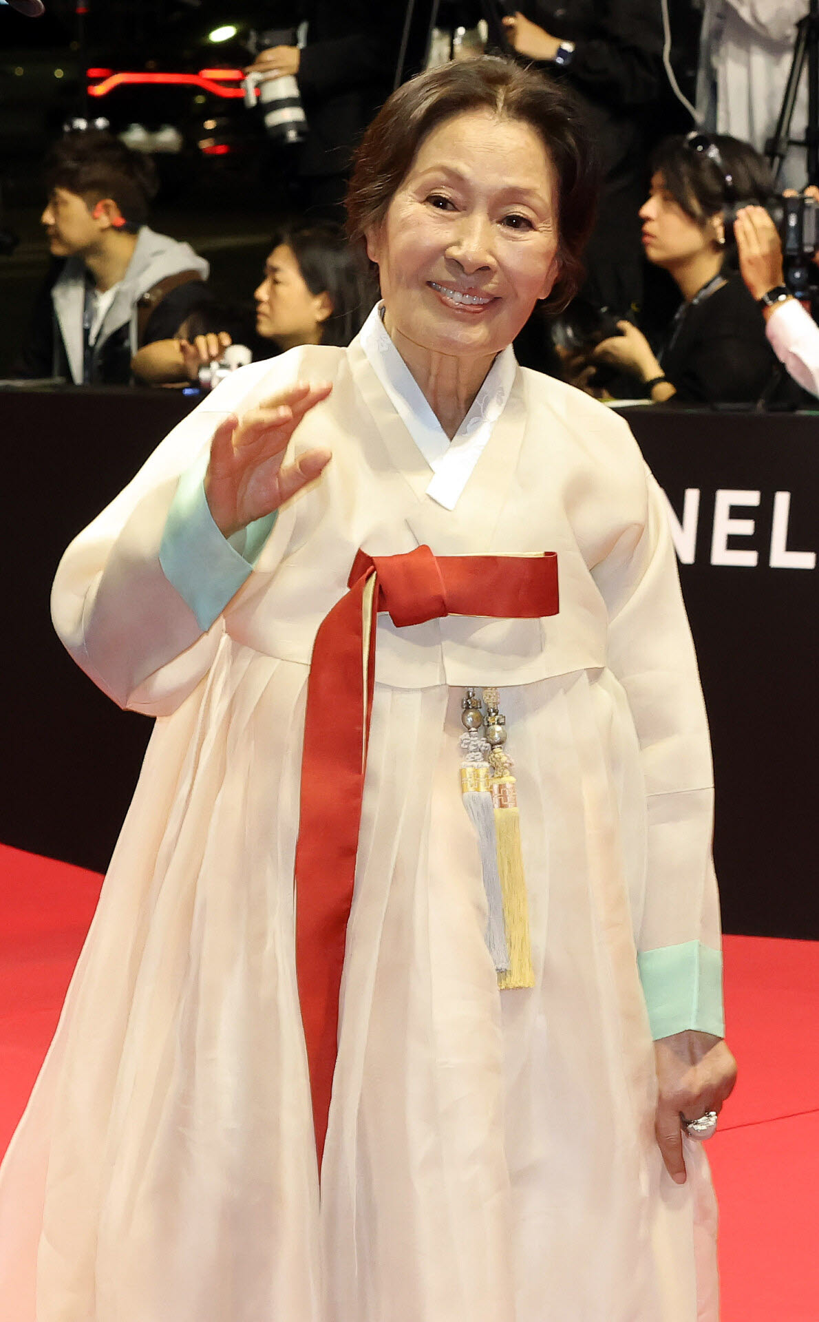 [포토]한복입고 제31회 부산국제영화제(BIFF) 참석한 김혜자