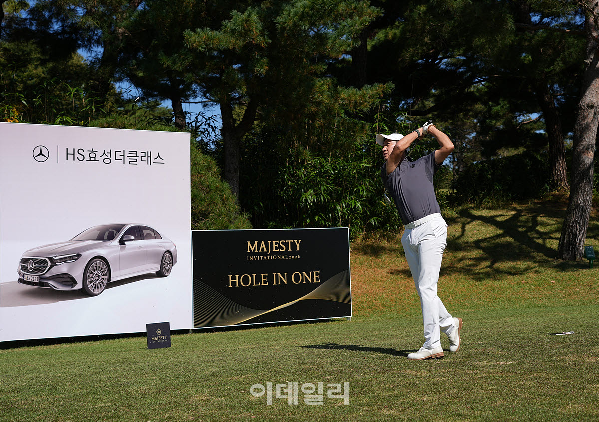 [포토]김창열,기적의 홀인원을 향한 샷