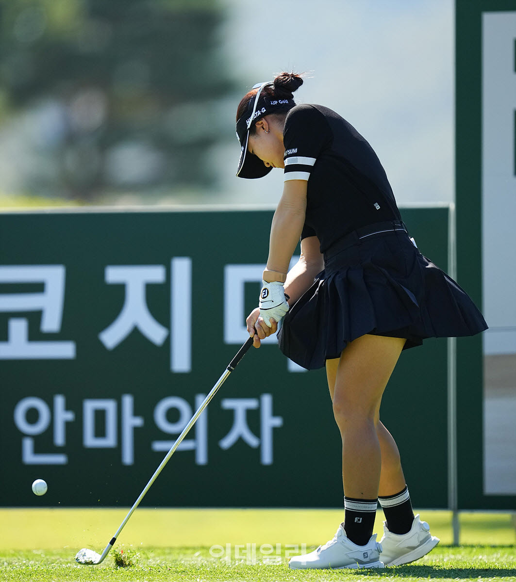 [포토]고지원,깔끔한 아이언 임팩트