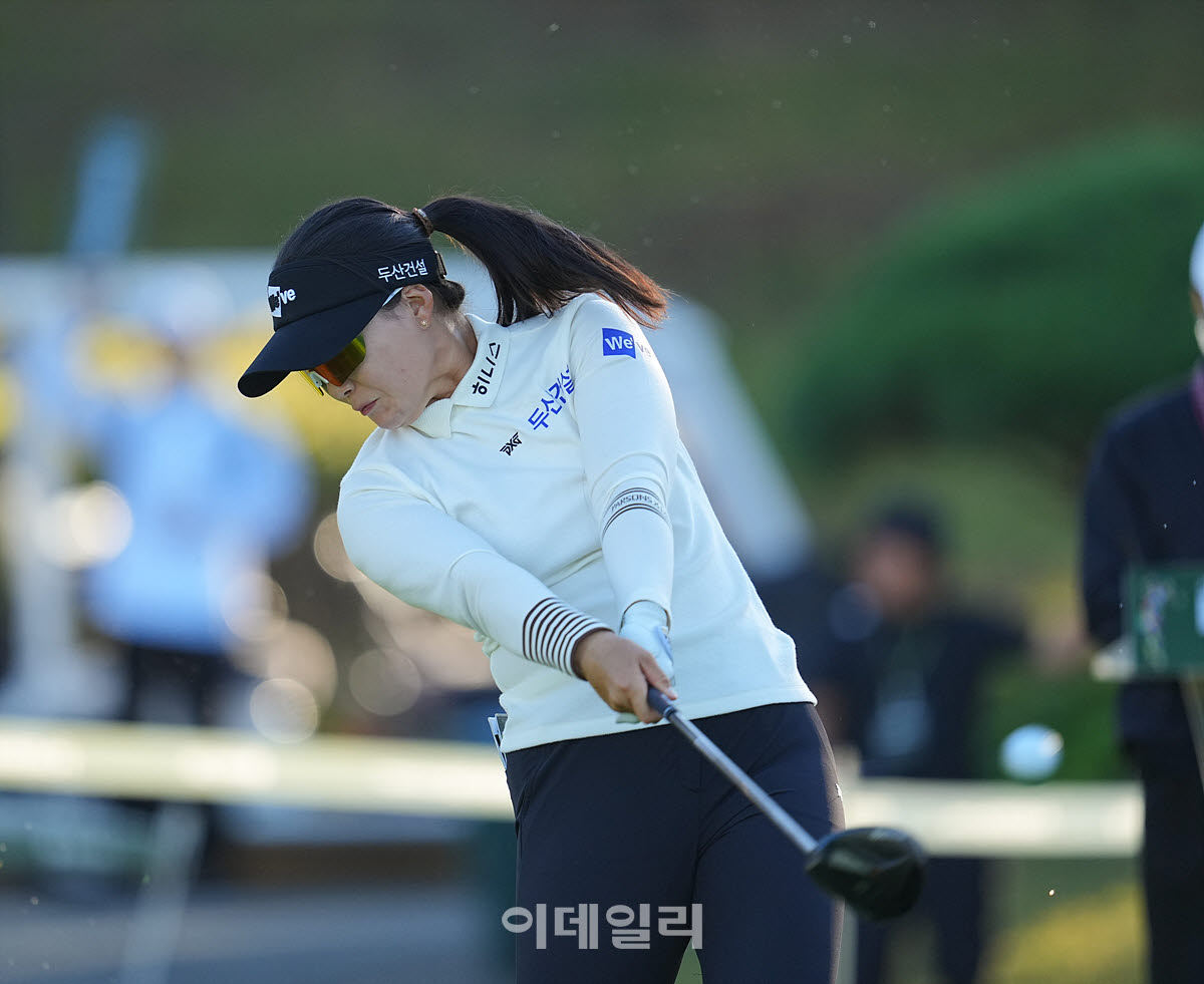 [포토]임희정,완벽한 티샷 임팩트