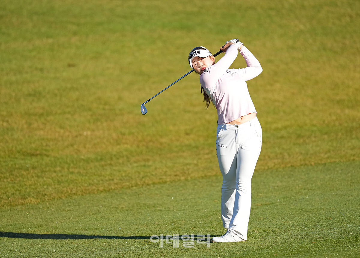 [포토]임진영,버디를 향하여