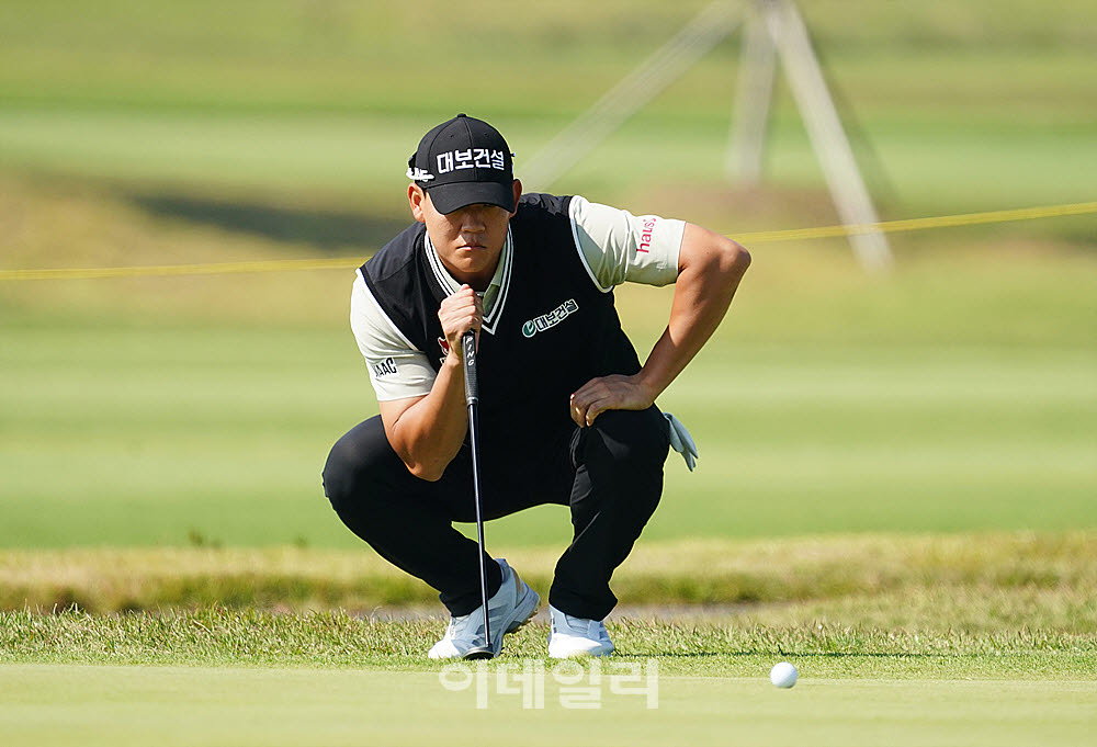 [포토] 김범수, 신중하게