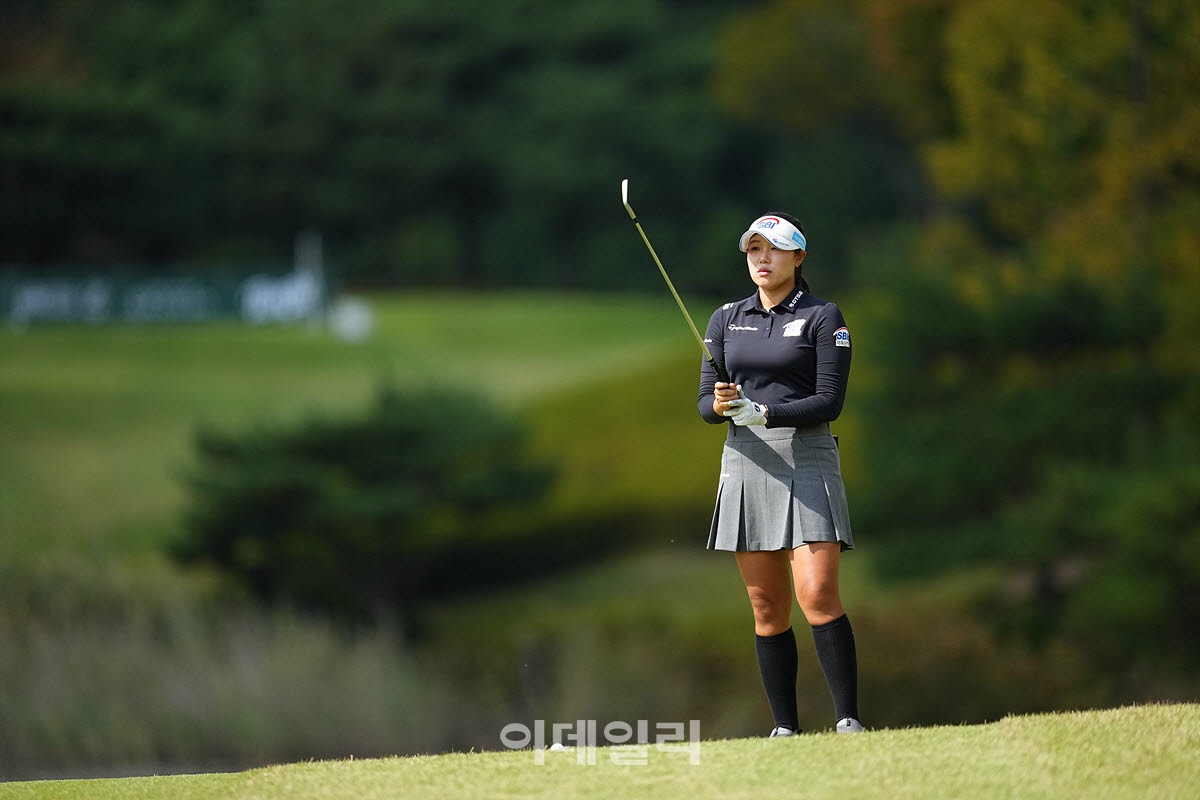 [포토]이윤서,차분히 핀을 조준한다