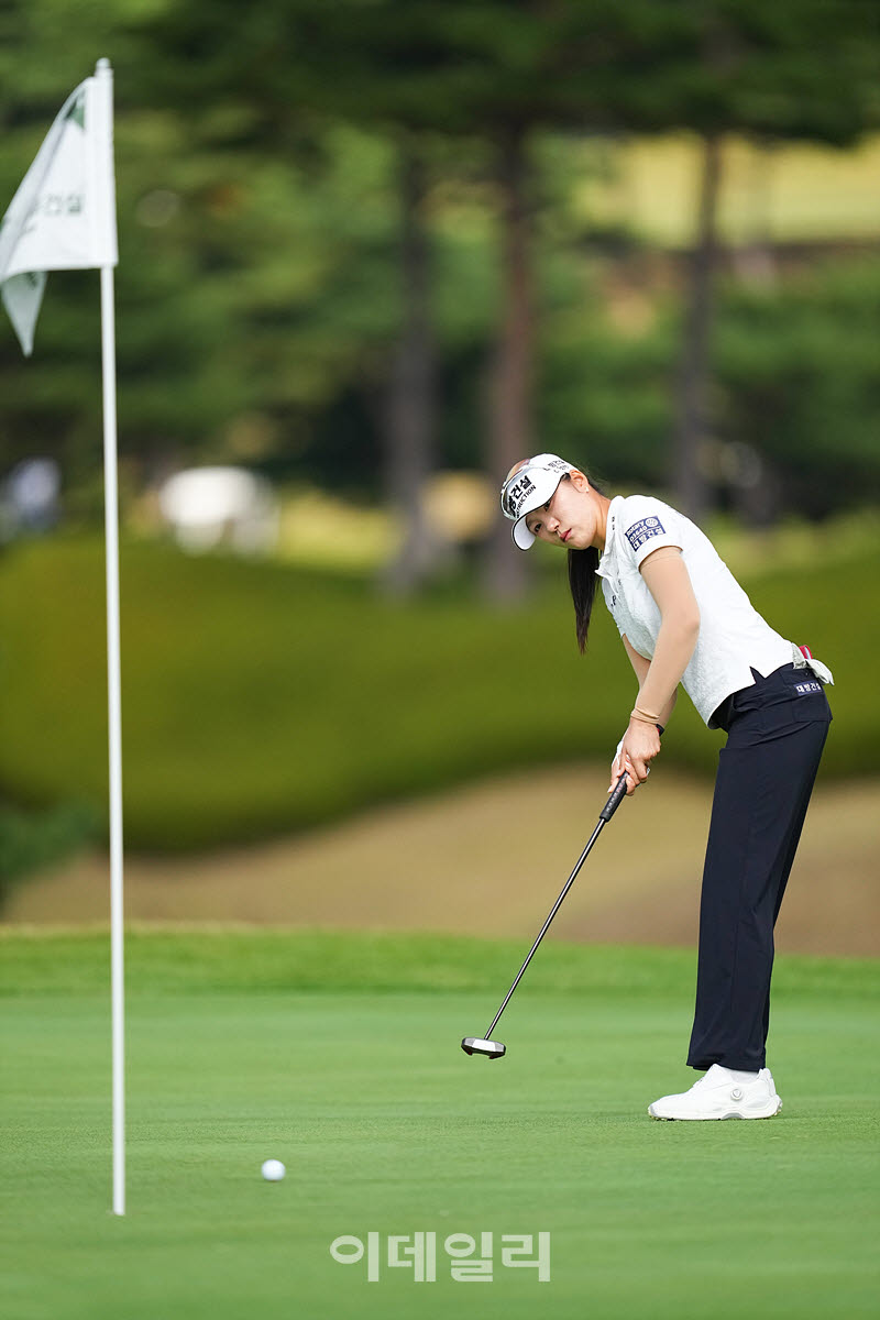 [포토]김민선,첫 홀 버디 들어가라