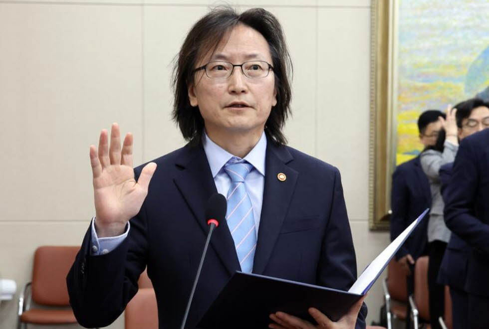 주병기 "쿠팡 조사 거부…집행정지 인용 땐 공익 악영향"