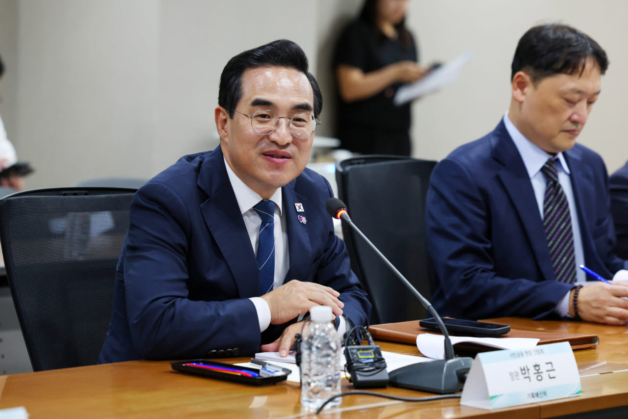 박홍근 "서민금융, 일회성 대출 넘어 신용 회복으로"