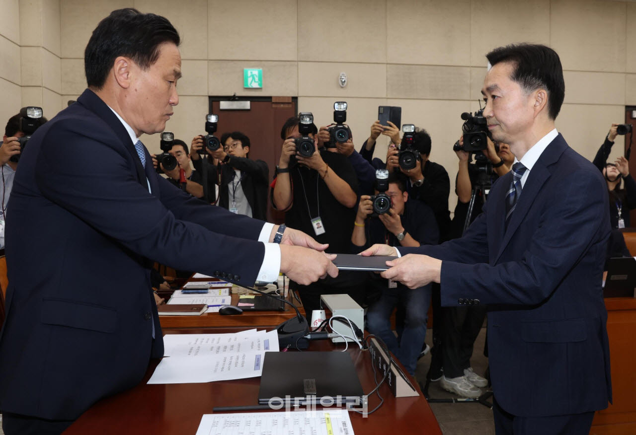 [포토]김지용 중수청장 후보자 인사청문회