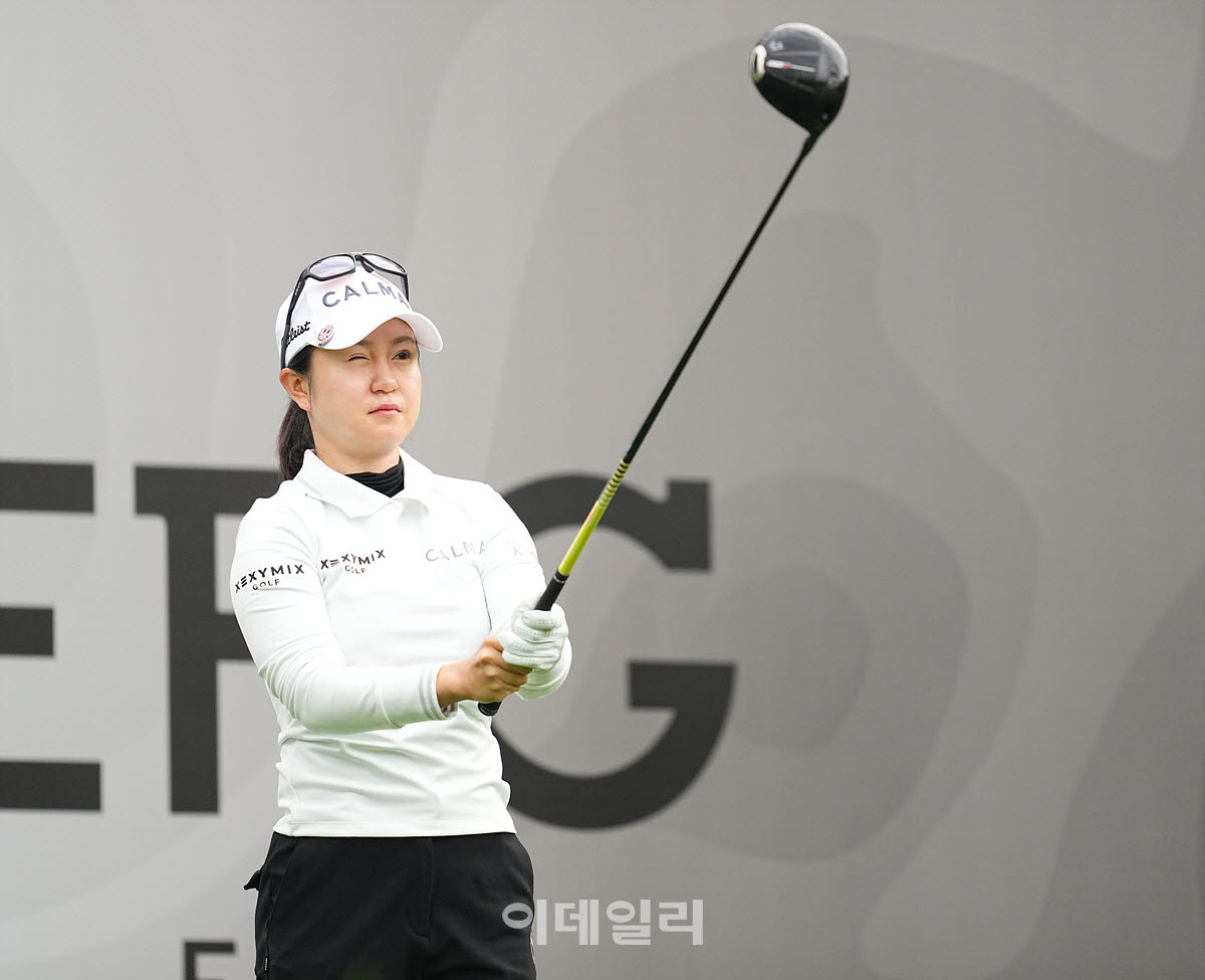[포토]이승연,첫 날 선두 정조준