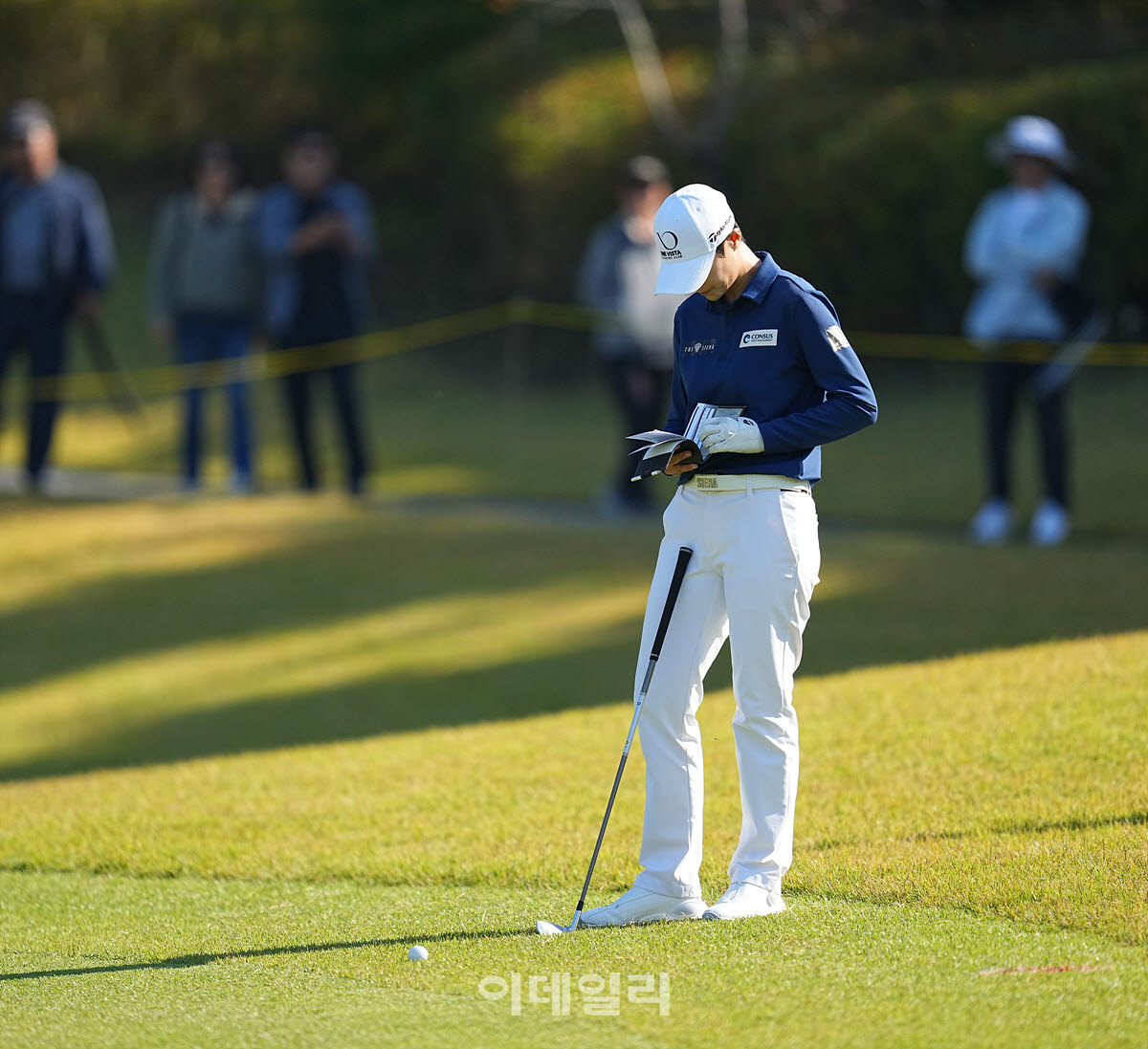 [포토]박성현,첫 홀 세컨샷을 준비한다