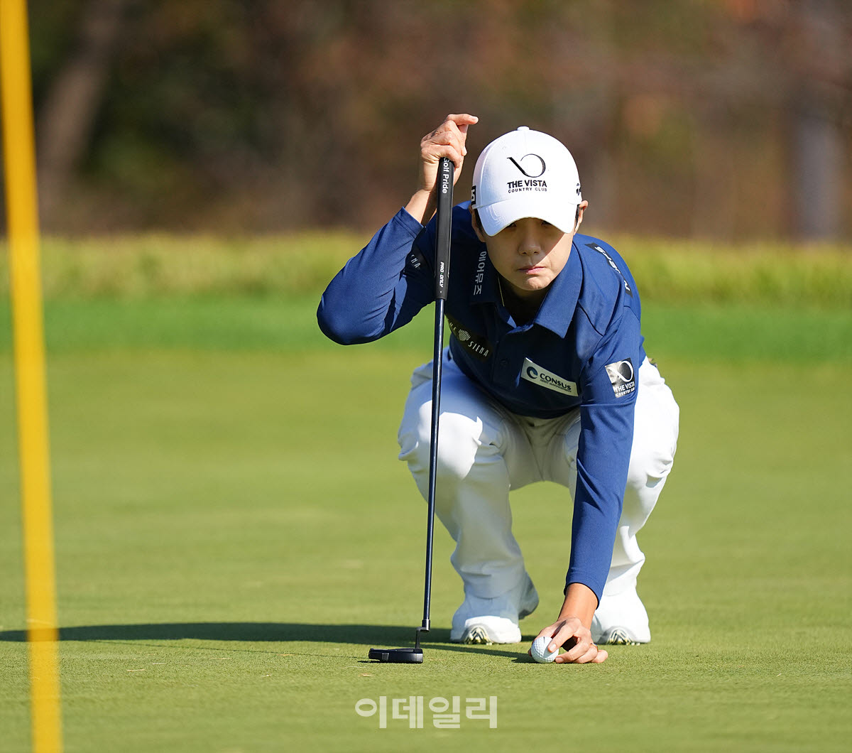 [포토]박성현,퍼트라인 보며 놓는다