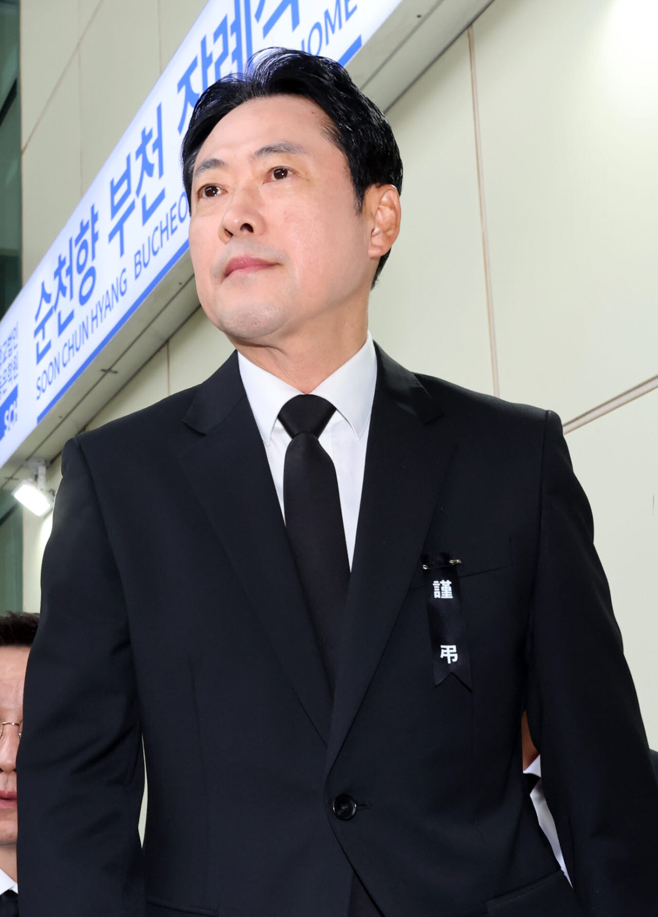 [포토]부천 공장 화재 순직 소방관 빈소 찾은 장동혁 국민의힘 대표