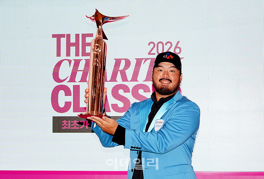 [포토] 정찬민, 폭우도 그를 막지 못했다