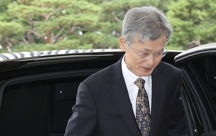'조희대 탄핵' 압박 수위 높이는 與…인용 가능성엔 물음표