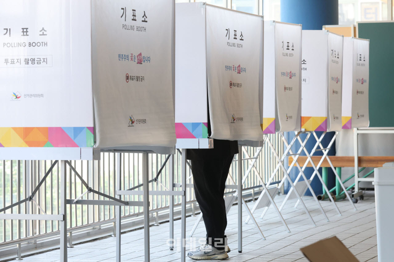 [단독]투표소서 다치면 누구 책임?…法 "국가 일부 배상해야"
