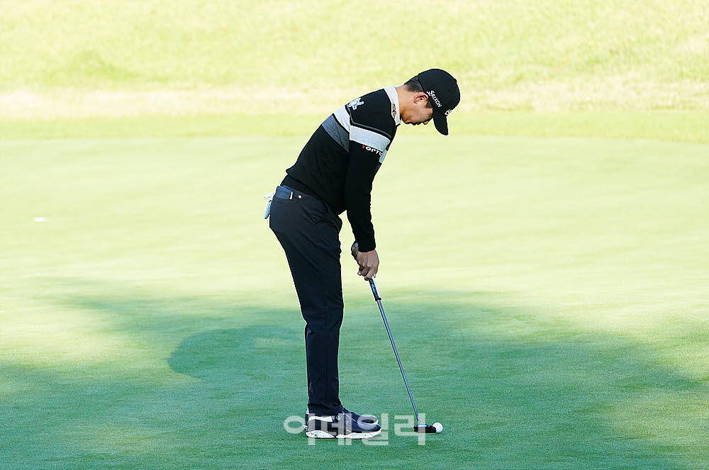 [포토] 최찬, 왼쪽으로 많이 휘는 라인이다