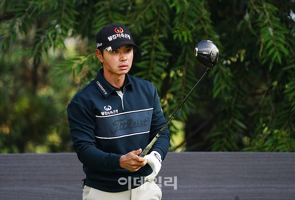 [포토] 이형준, 신중한 에이밍