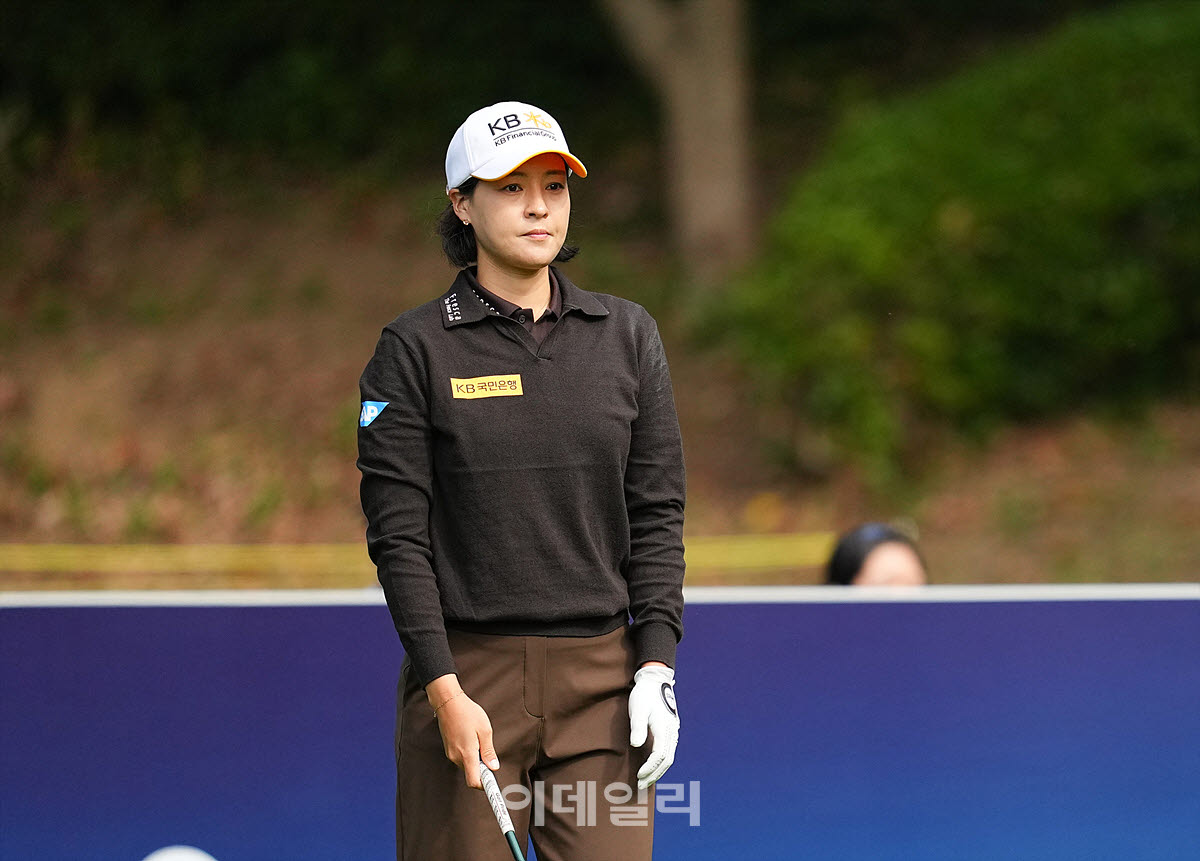 [포토]전인지,버디 도전을 시작한다