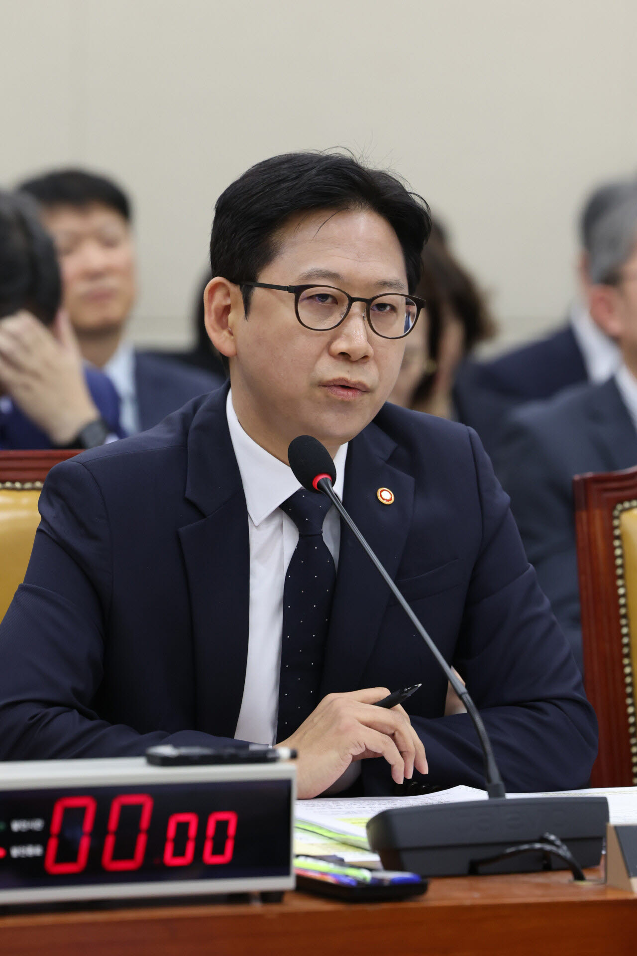 "프론티어AI=AI대장동인가?"…배경훈, 野추궁에 발끈