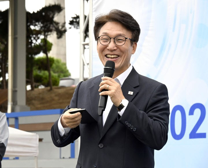 청년들 만난 김민석 "86세대, 거의 끝물 아닌가 싶다"