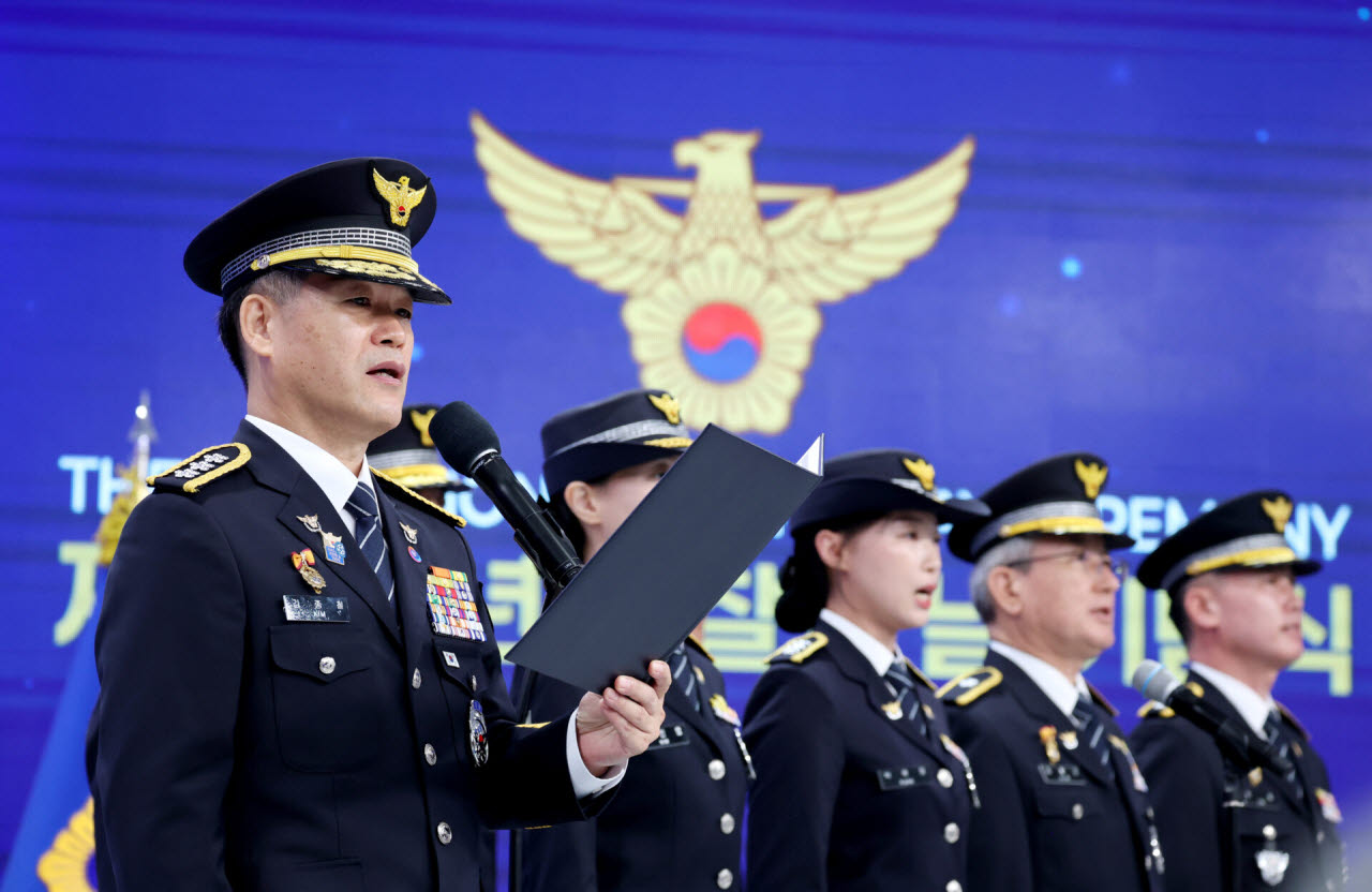 쉬는 날에도 불길 뛰어든 경찰…치안 현장 '숨은 영웅들'