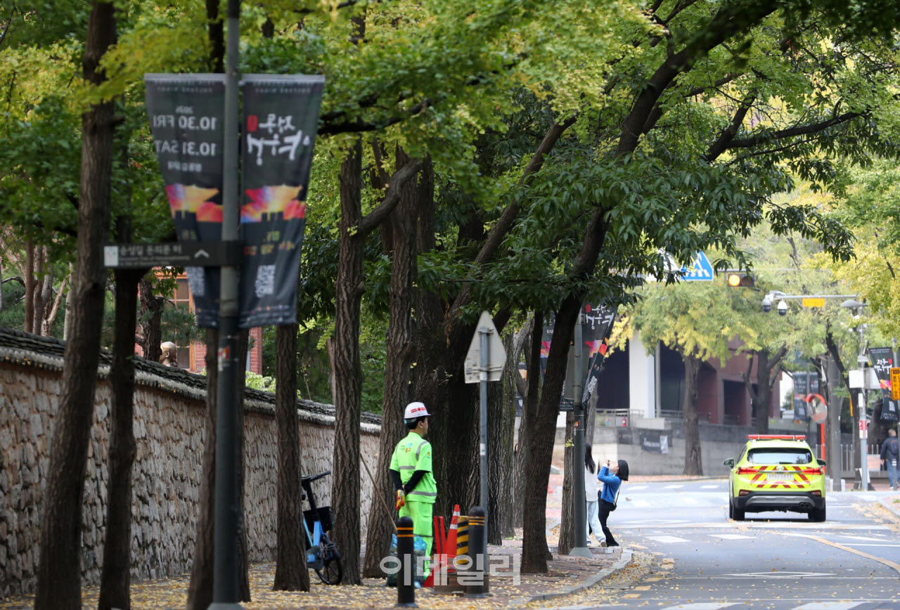 밤부터 찬바람 쌩쌩…전국 강풍에 체감온도 뚝[내일날씨]