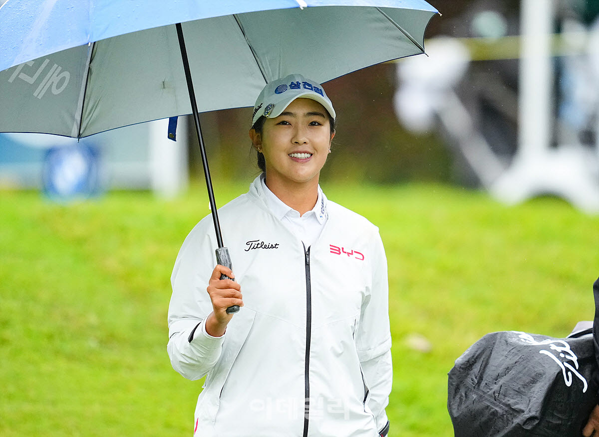 [포토]김민주,밝은 미소 출발