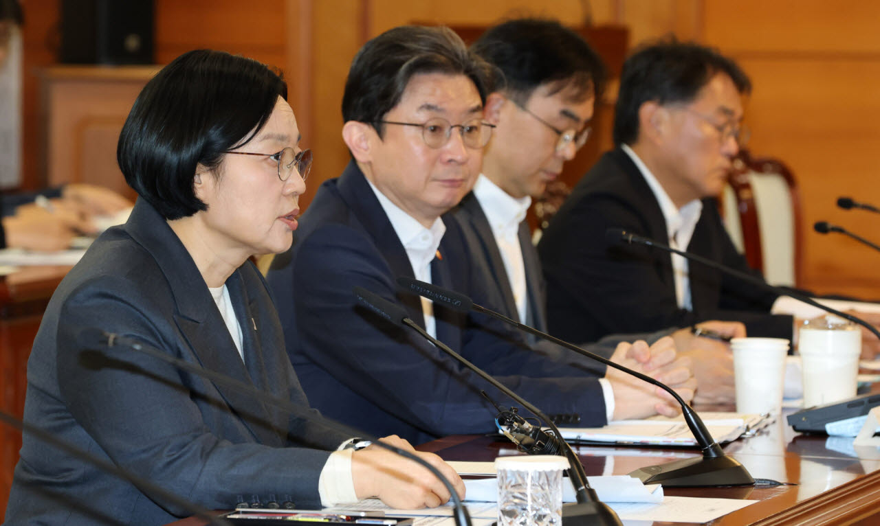[포토]모두발언하는 한성숙 국무총리