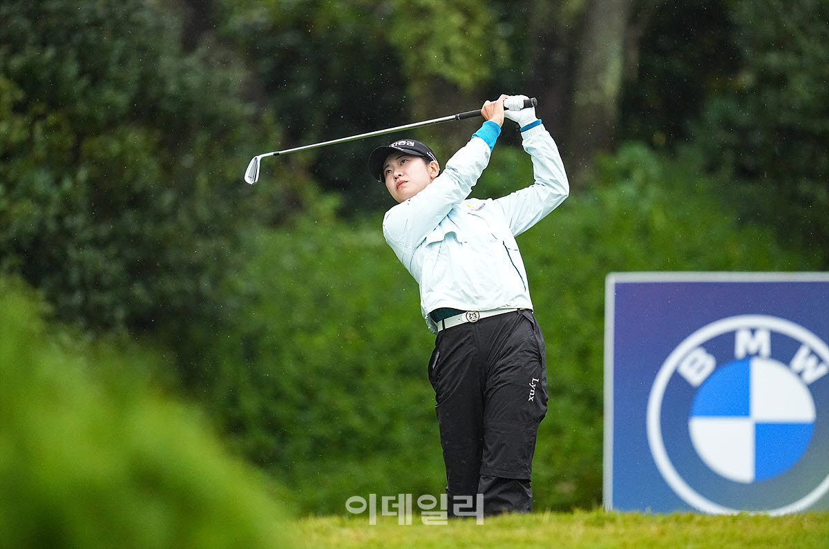 [포토]박민지,홀인원을 향하여