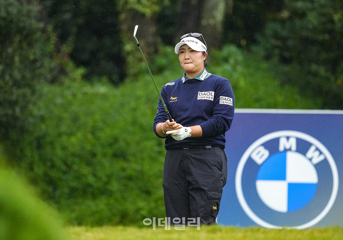 [포토]유해란,첫 버디 향해 집중